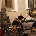Michael an den Drums, Marco am Bass